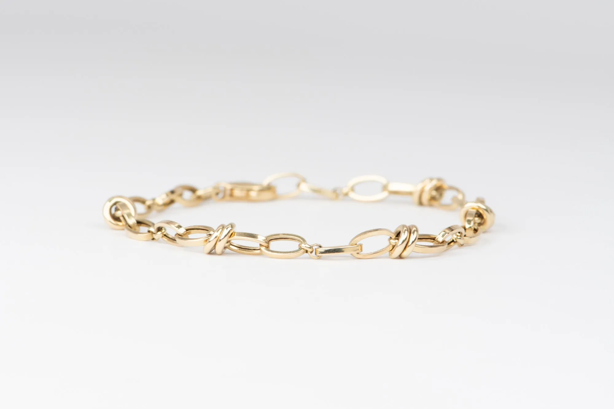 18K Gold Specialty Chain Bracelet 6.5 3.09g for Small Wrist R2051