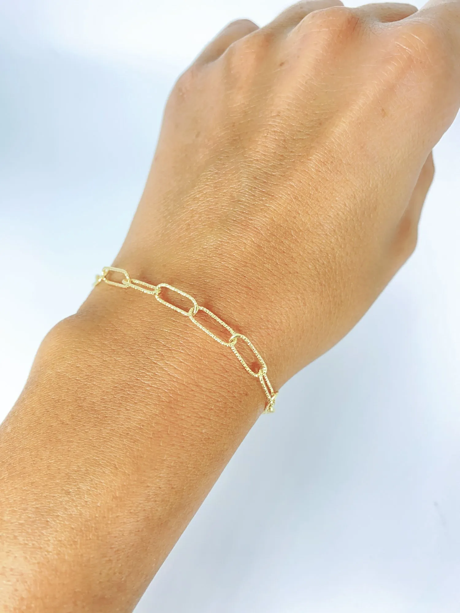 7.5 Diamond Cut Paperclip Link Bracelet 14K Gold R2084