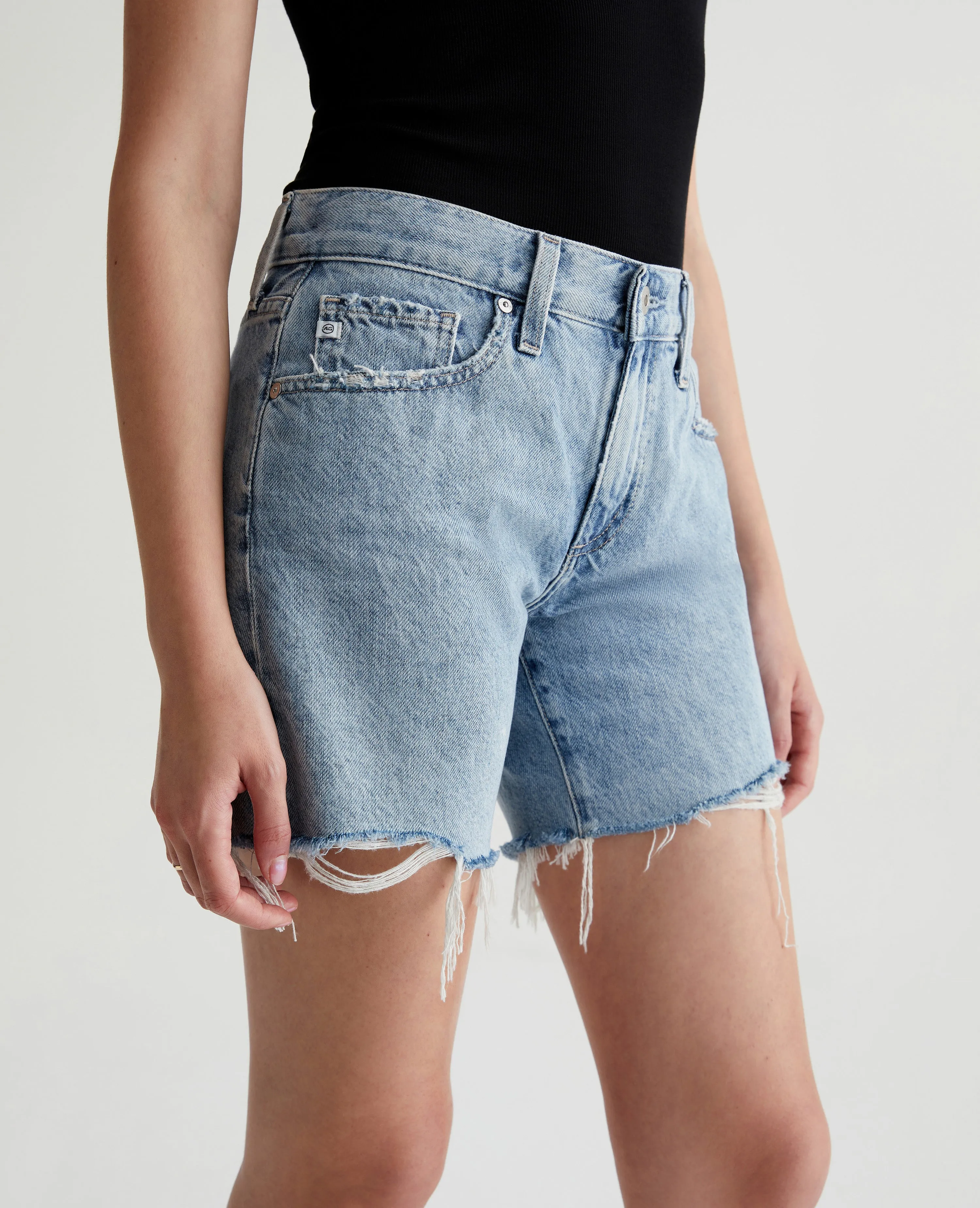     Becke Short   Relaxed Slim Short  