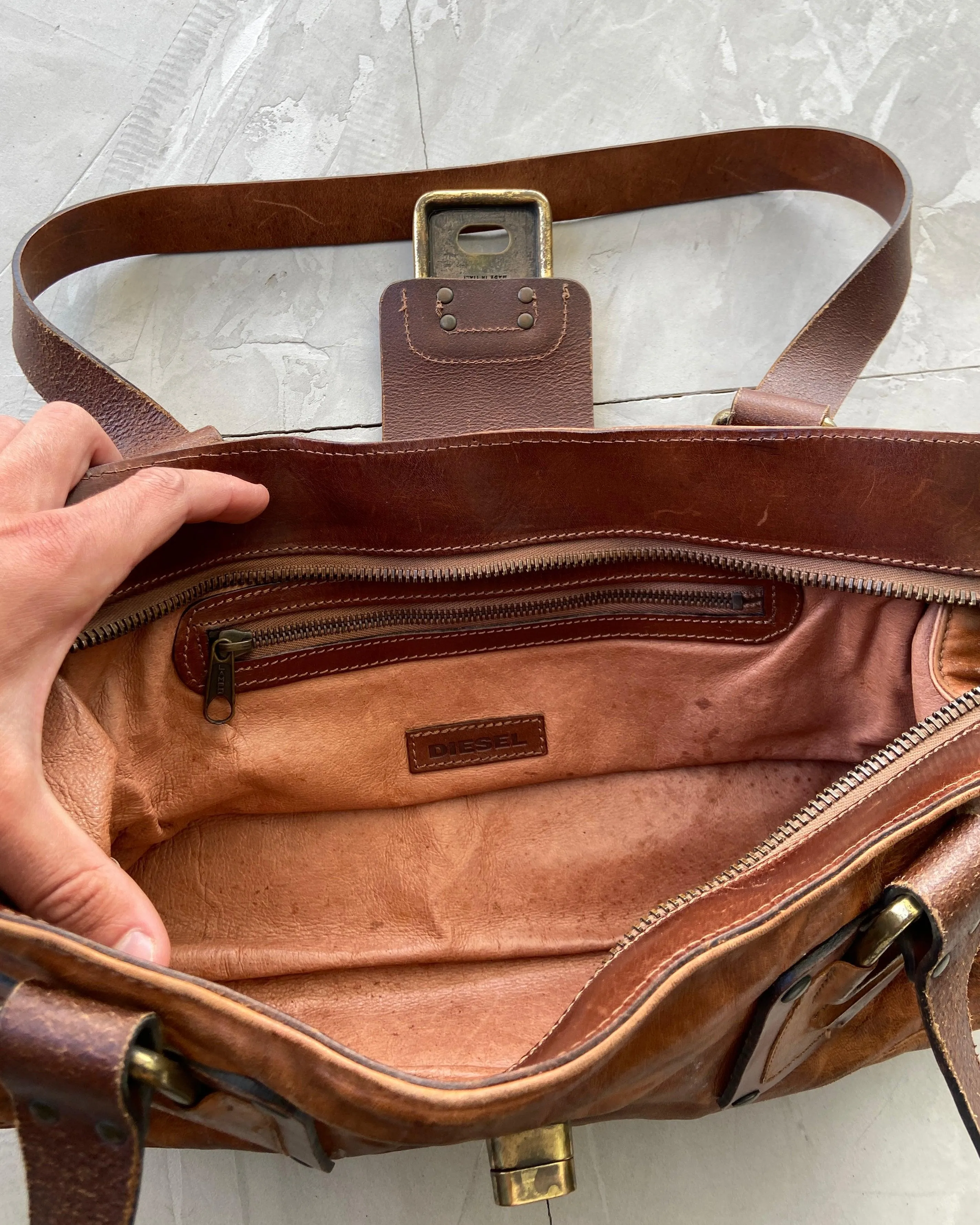 DIESEL 2000'S BROWN LEATHER SHOULDER BAG