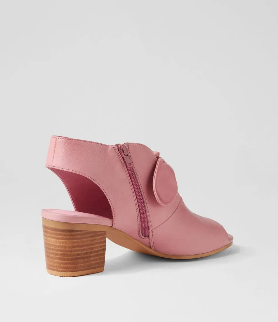 DJANGO & JULIETTE Banana Lrg Pretty Pink Leather Sandals