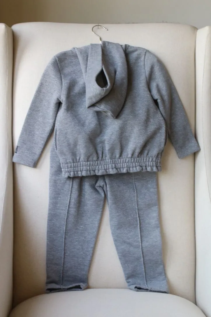 LILI GAUFRETTE BABY GIRLS GREY GLITTERY TRACKSUIT 3 YEARS