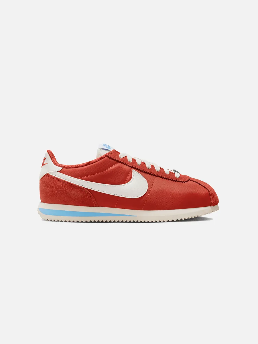 NIKE Cortez 