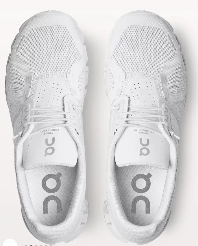 On Men's Cloud 5 Running Shoe