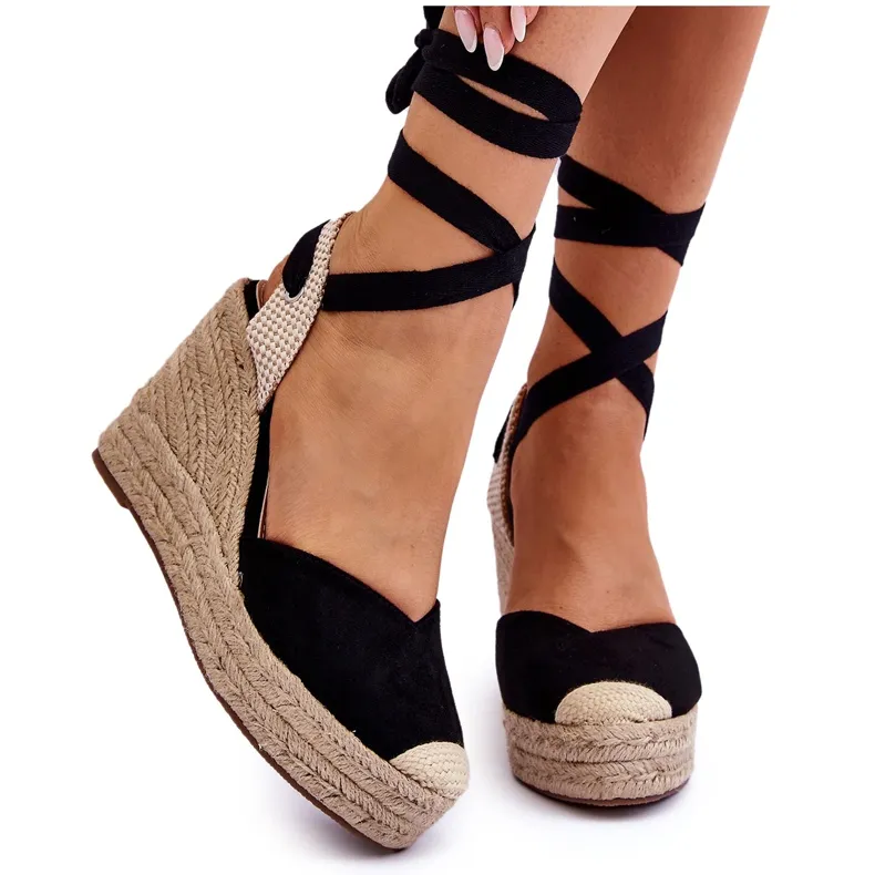 Tied Sandals On A High Wedge Black Lendy