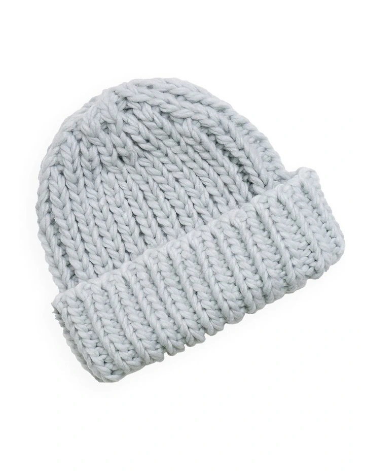 Winter's Kiss Beanie in Grey