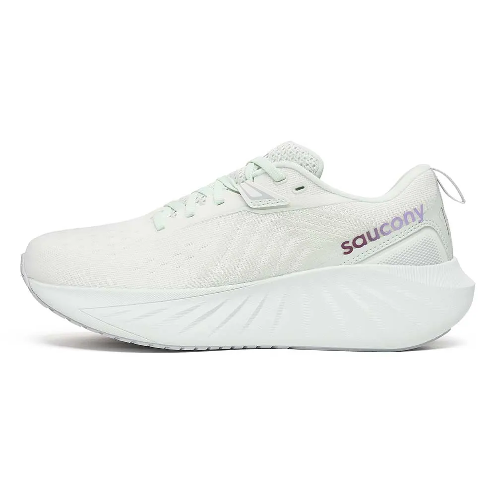 Women's Triumph 22 Running Shoe - White/Foam - Regular (B)